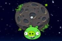 Angry Birds Piggies Space Escape