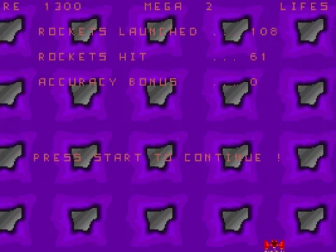 After completing a level the game shows the current score before continuing