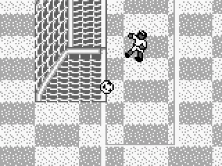 What a shitty goalkeeper.